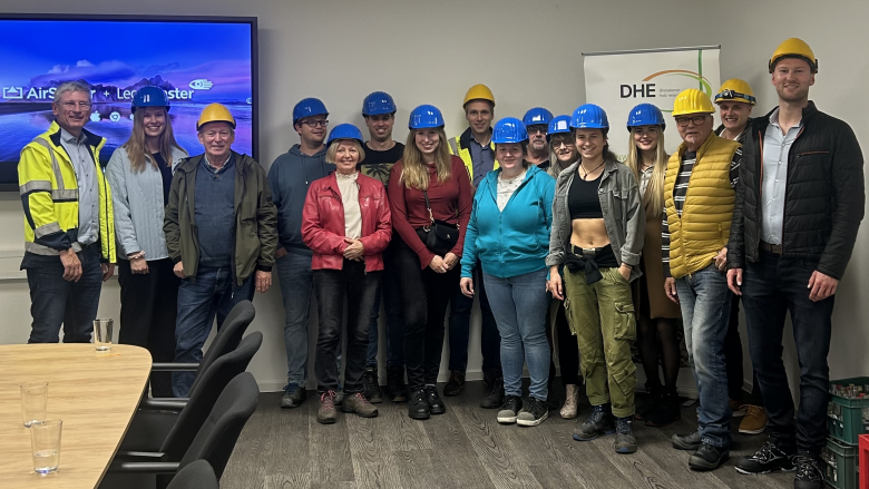 Junge Union Dinslaken besichtigt Dinslakener Holz-Energiezentrum